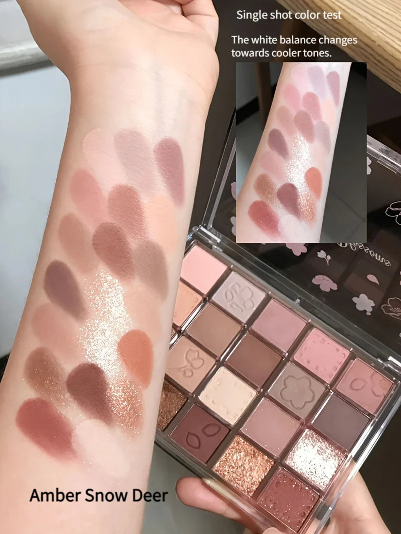 Evening Cherry Dance – 20-färgs ögonskuggspalett