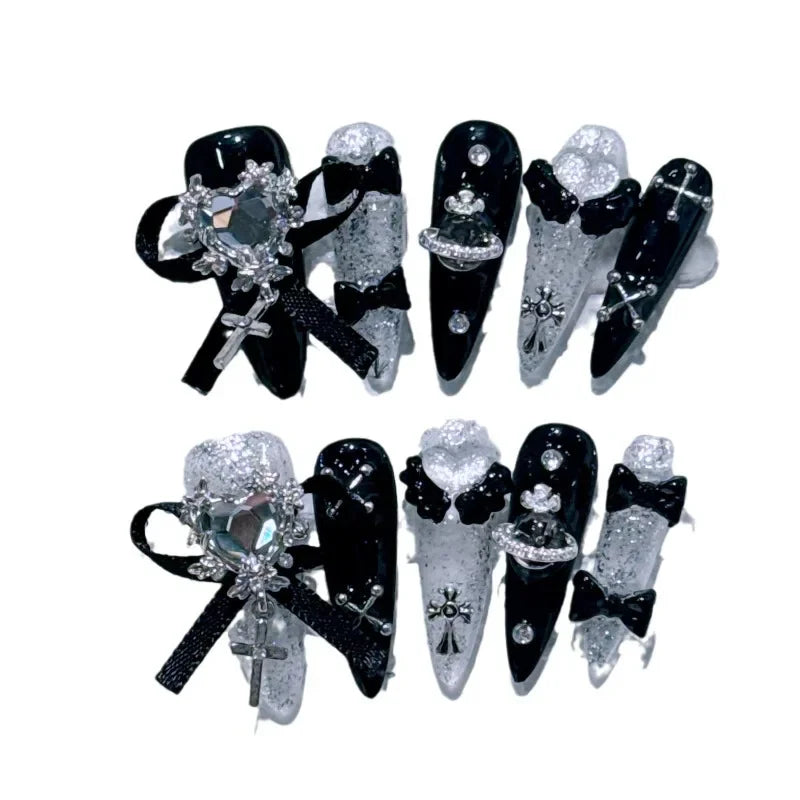 Handgjorda press-on naglar – rosa med svarta rosetter, återanvändbara