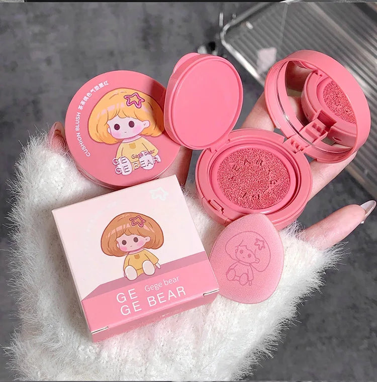 Blusear Cushion Blush – långvarigt rouge med puff, blendbar nyans & brightening-effekth Blendable Shade with Powder Puff Whitening without Sticking Long Lasting Gege Bear Makeup Blusher