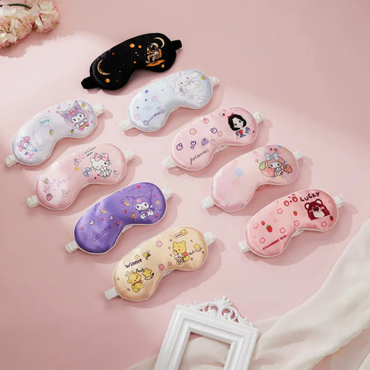 Sanrio Hello Kitty & Kuromi sovmask – silkeslen ögonmask för vila, resa & kawaii-stil