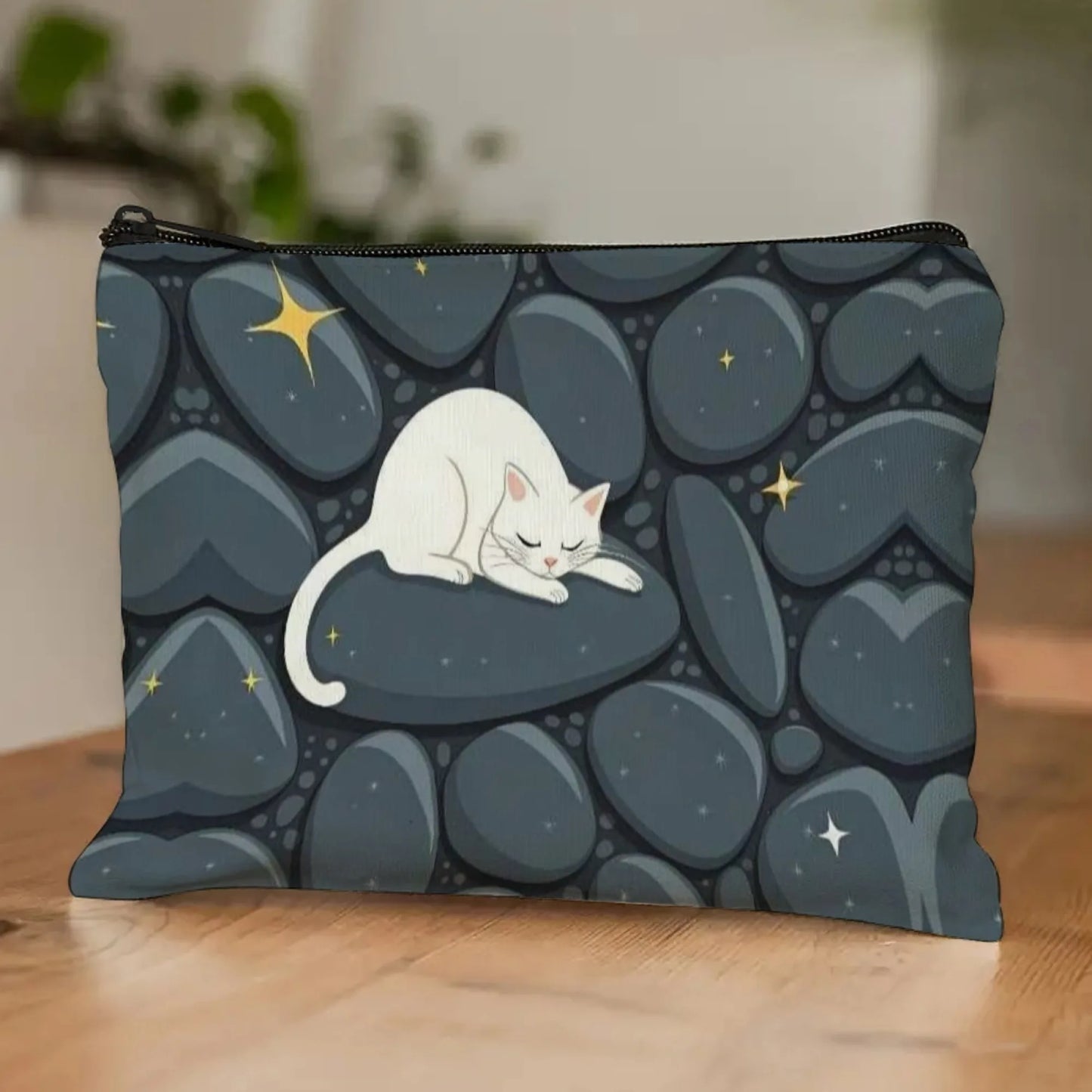 White Cat Cosmetic Pouch – drömmig sminkväska för kattälskare