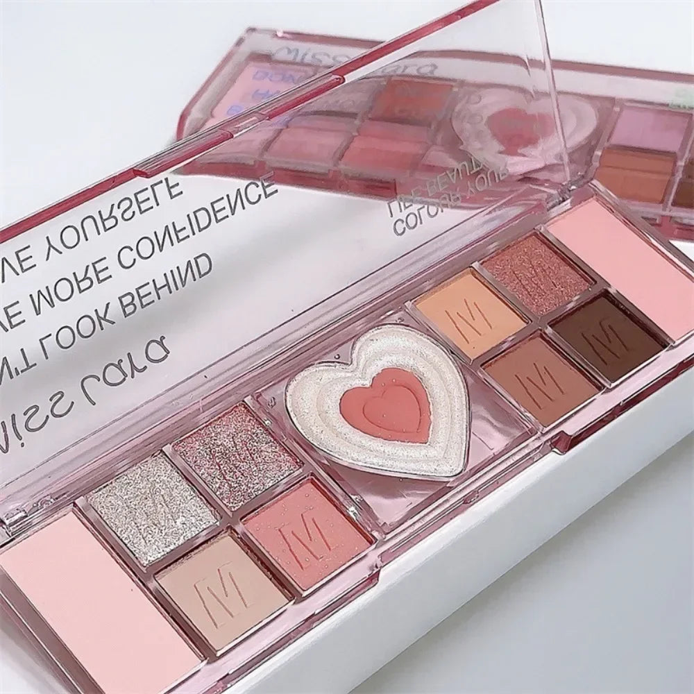 12-färgs Love Heart Eyeshadow Palette – koreansk ögonskugga i rosa hjärtdesign