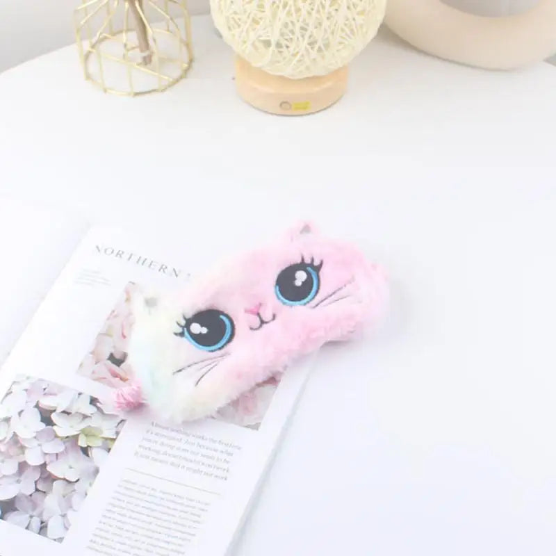 Kawaii plush sovmask – mjuk ögonmask i sidenimitation