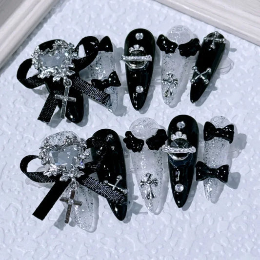 Handgjorda press-on naglar – rosa med svarta rosetter, återanvändbara