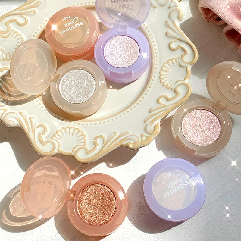 Diamond Glitter Eyeshadow – vattenfast singelögonskugga med intensiv glans & lång hållbarhet