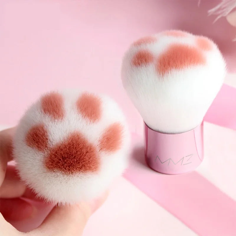Super Cute Cat Claw Makeup Brush 🐾