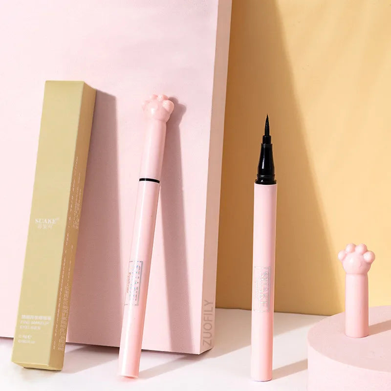 Vattenfast eyeliner – långvarig & lättapplicerad i söt tassdesign