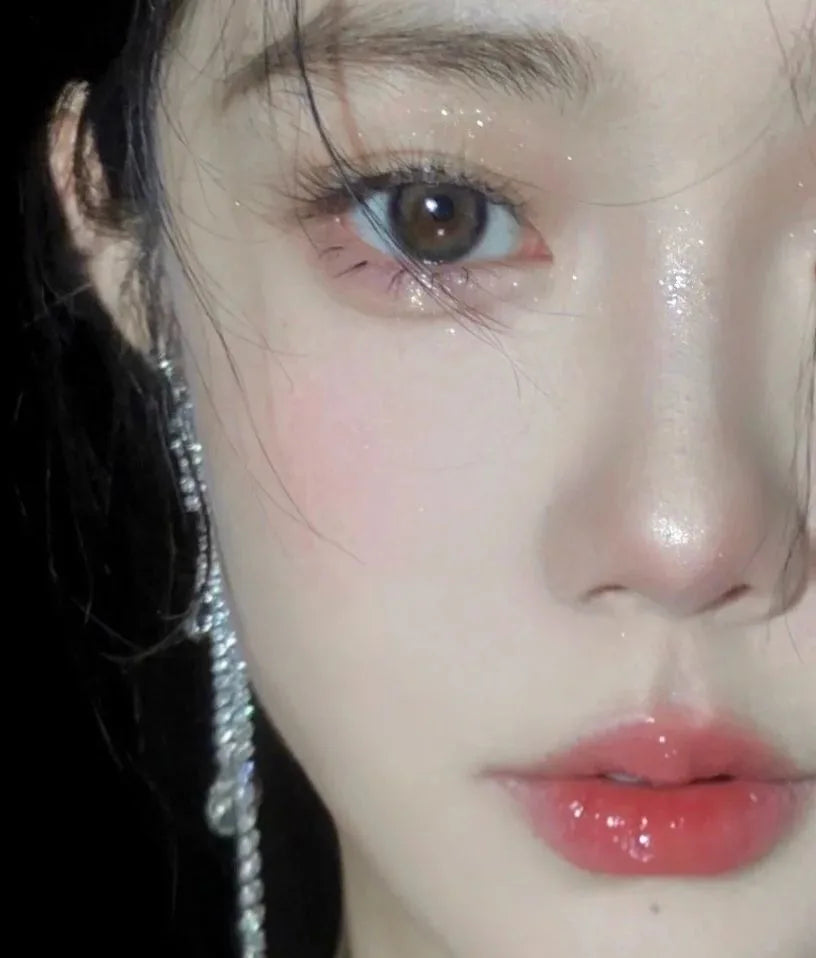 Lying Silkworm-penna – skimrande eyeliner för aegyo sal